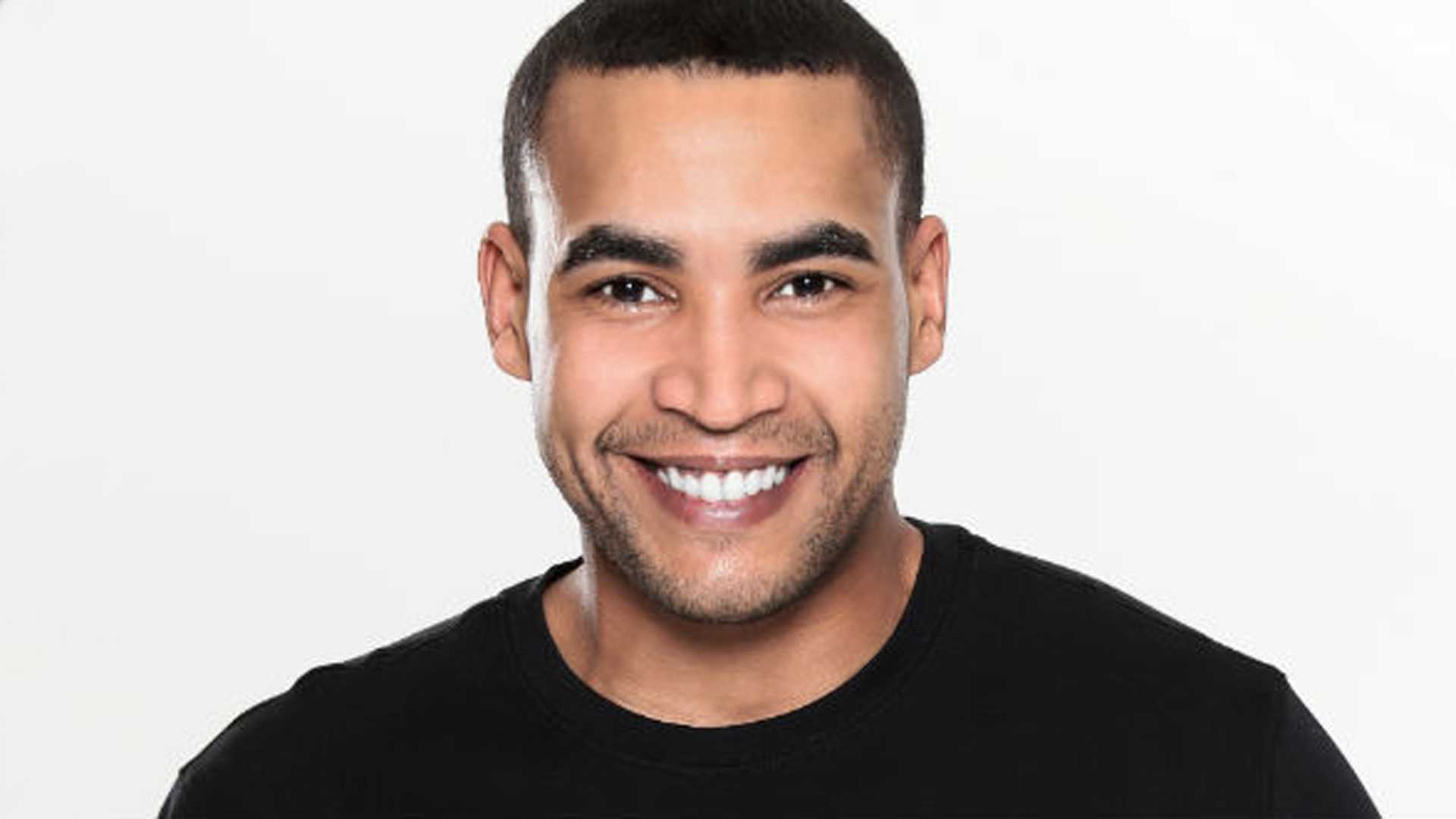 Don Omar Music Artist Profile